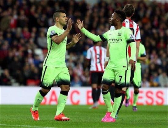 运动会中 运动会中